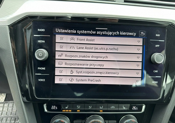 Volkswagen Passat cena 82900 przebieg: 95970, rok produkcji 2020 z Wojkowice małe 277